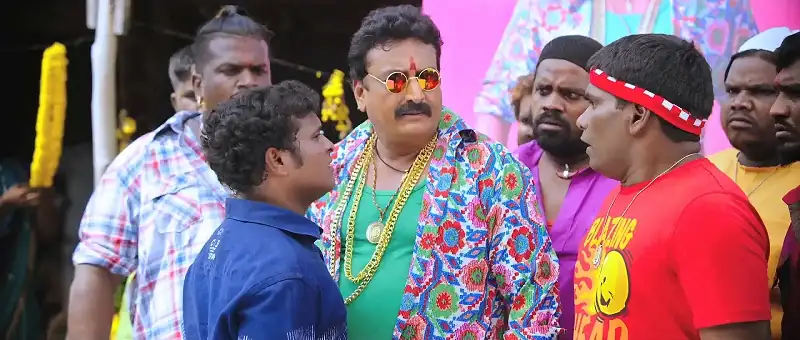 Download Aakhri YudhHindi Dubbed JC WebRip 480p [380MB] | 720p [1.3GB] | 1080p [3.7GB] screenshot 1