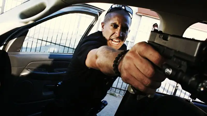 download end of watch (2012) bluray dual audio {hindi-english} 480p [560mb] | 720p [1.2gb] | 1080p [2.2gb]