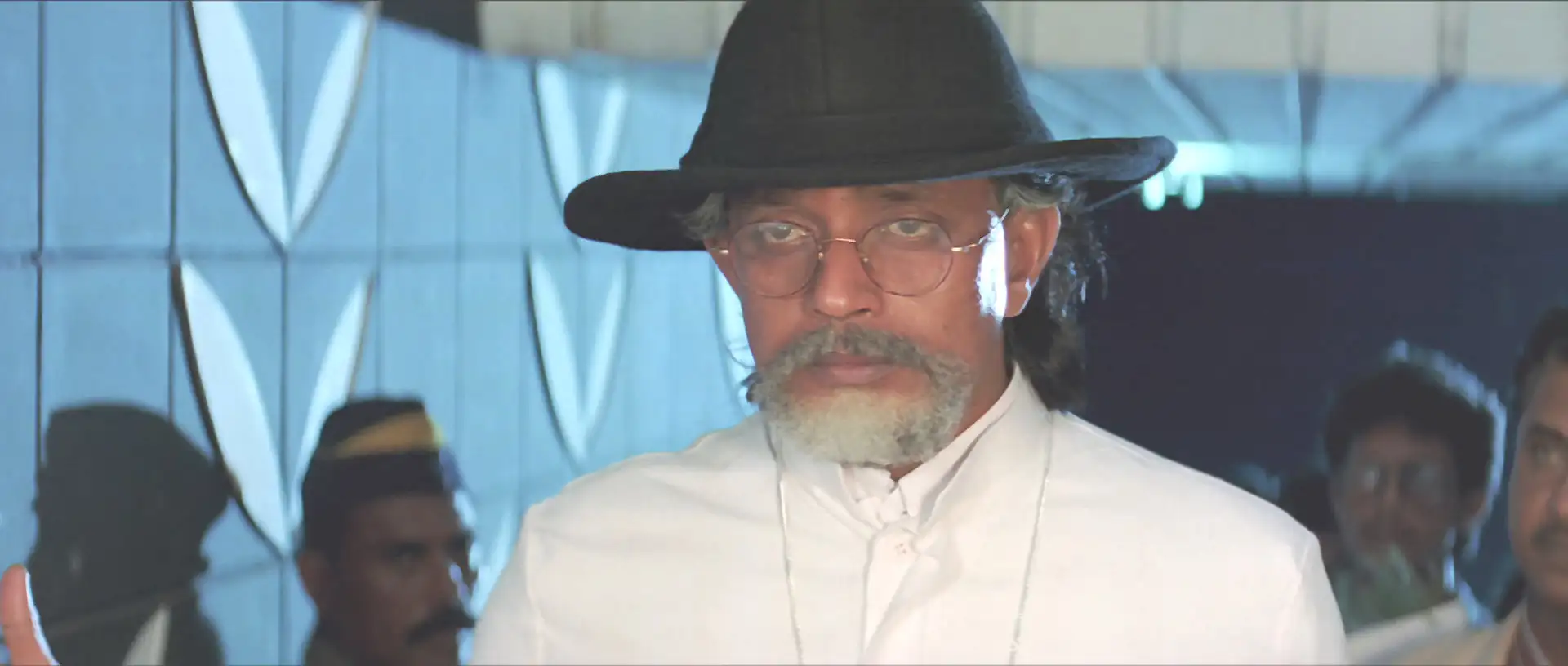 Download KaaliaHindi Full Movie WEB DL 480p [400MB] | 720p [1.3GB] | 1080p [3.6GB] screenshot 1