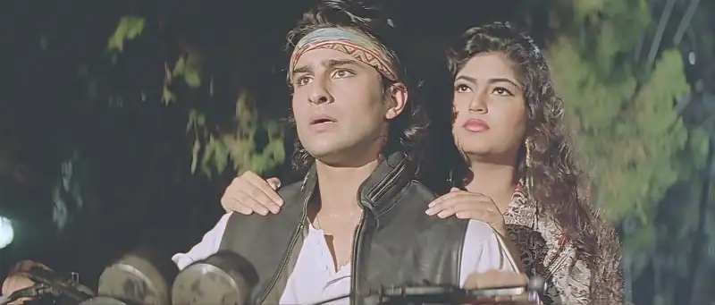 Download Yaar GaddarHindi Full Movie WEB DL 480p [400MB] | 720p [1.3GB] | 1080p [3.9GB] screenshot 7