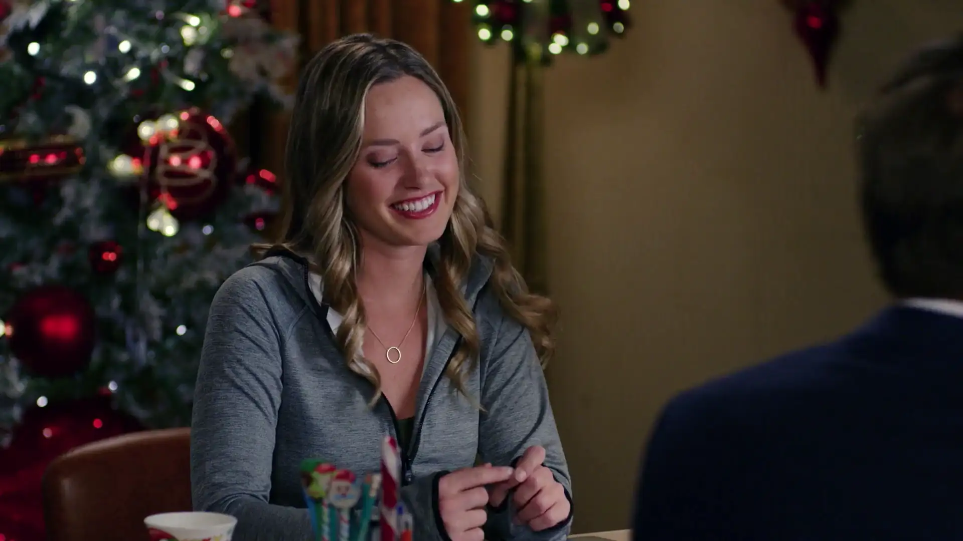 download christmas at the palace (2018) dual audio [hindi + english] web-dl 480p [300mb] | 720p [800mb] | 1080p [1.8gb]