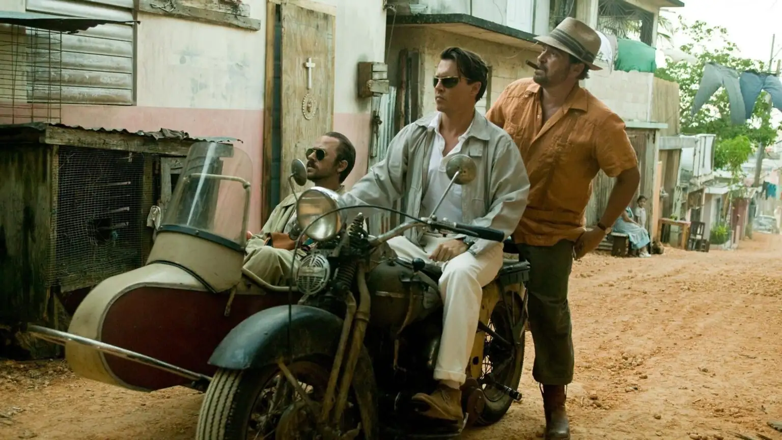 download the rum diary (2011) dual audio [hindi-english] 480p [300mb] | 720p [900mb]