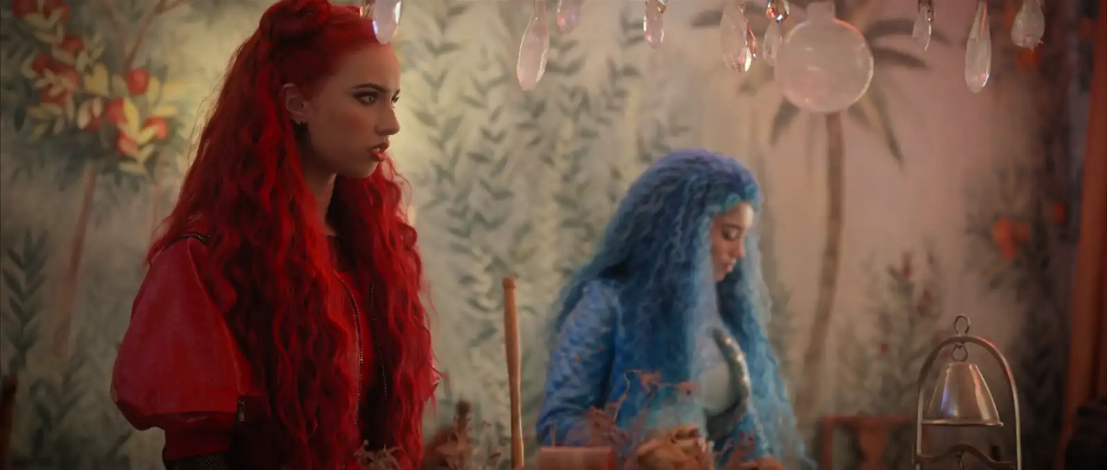 download descendants: the rise of red (2024) {english with subtitles} full movie web-dl 480p [300mb] | 720p [750mb] | 1080p [1.8gb]