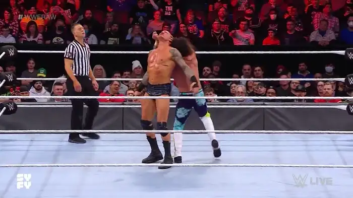 download wwe monday night raw 14th february (2022) english full wwe show 480p [650mb] | 720p [1.2gb] hdrip